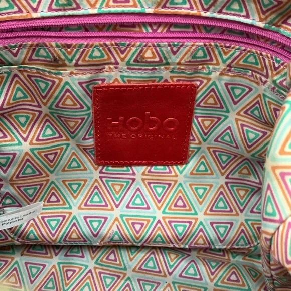 HOBO The Original Daria Black & Cognac Two-Tone Leather Shoulder Bag - Picture 2 of 11